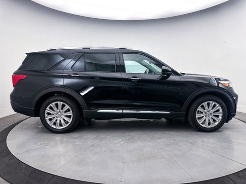 Used 2023 Ford Explorer Limited w/ Class IV Trailer Tow Package RWD image 39