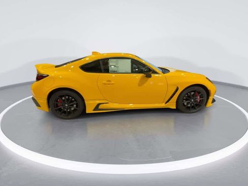 New 2026 Toyota GR86 YUZU Limited image 9