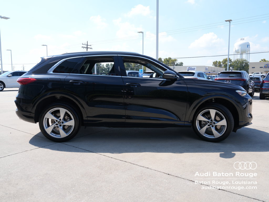 Used 2025 Audi Q5 Premium Plus w/ Premium Plus AWD/4WD image 6