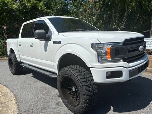 Used 2019 Ford F150 XLT w/ Equipment Group 302A Luxury AWD/4WD image 3