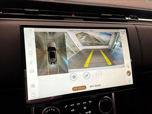 Used 2022 Land Rover Range Rover SE image 56