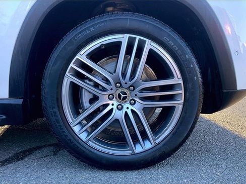 Certified 2022 Mercedes-Benz GLS 450 4MATIC image 9