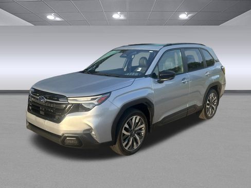Used 2025 Subaru Forester Touring w/ Popular Package - Touring AWD/4WD image 7