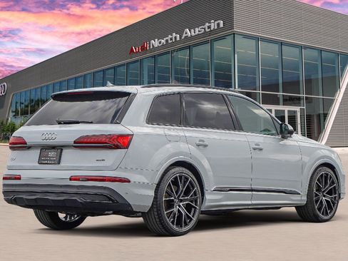 Certified 2022 Audi Q7 3.0T Prestige image 4