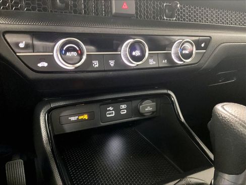 Used 2025 Honda CR-V EX image 26