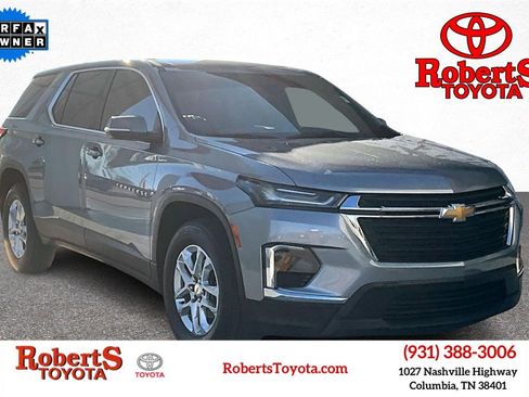 Used 2023 Chevrolet Traverse LS w/ Safety Package image 1
