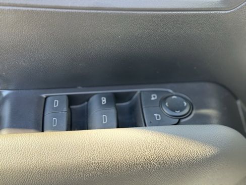 Used 2024 Chevrolet Colorado ZR2 w/ Technology Package image 22