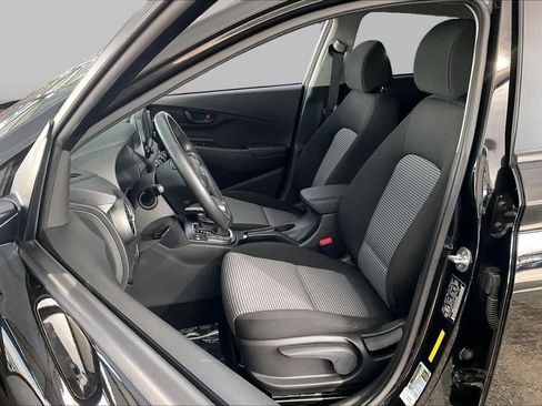 Used 2020 Hyundai Kona SEL FWD image 8