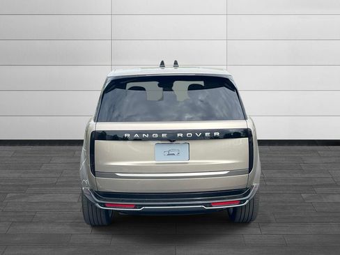 New 2026 Land Rover Range Rover Long Wheelbase SE AWD/4WD image 4