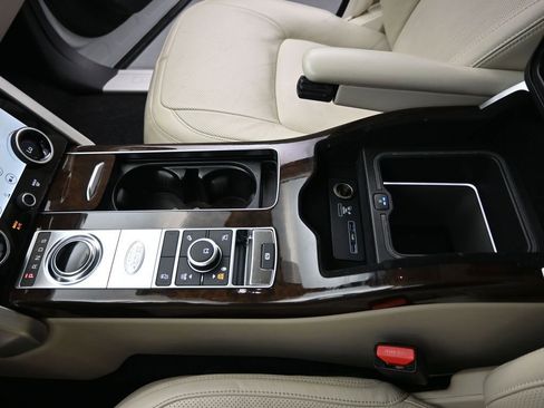 Used 2021 Land Rover Range Rover Westminster Edition image 32