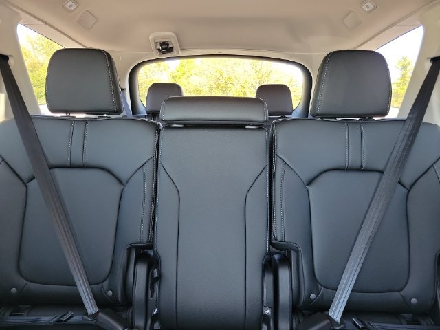 New 2026 Honda Pilot Touring image 21