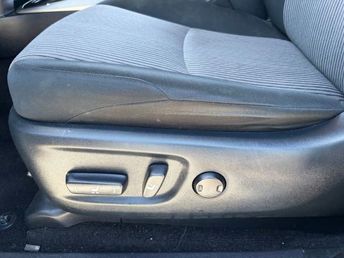 Used 2022 Toyota 4Runner SR5 RWD image 4