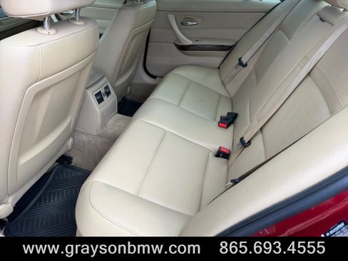 Used 2011 BMW 328i Sedan RWD image 14