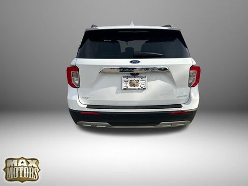 New 2024 Ford Explorer XLT w/ Equipment Group 202A AWD/4WD image 9