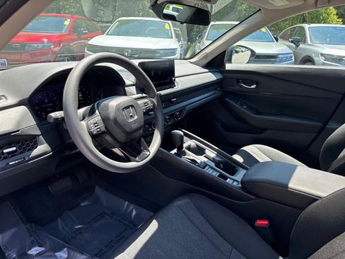 Used 2024 Honda Accord EX image 13