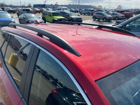 Certified 2023 GMC Terrain SLE w/ Driver Convenience Package image 3