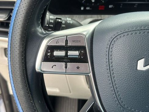 Used 2023 Kia Telluride SX FWD image 26