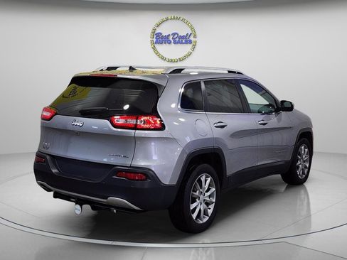 Used 2018 Jeep Cherokee Limited image 6