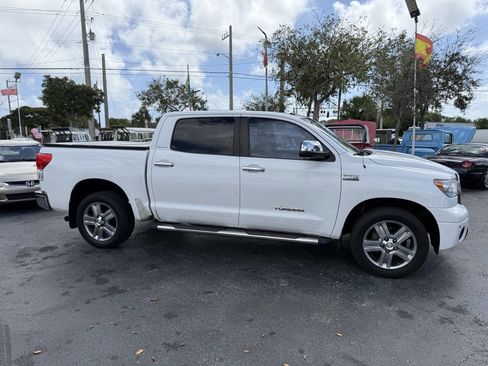 Used 2010 Toyota Tundra Limited image 9