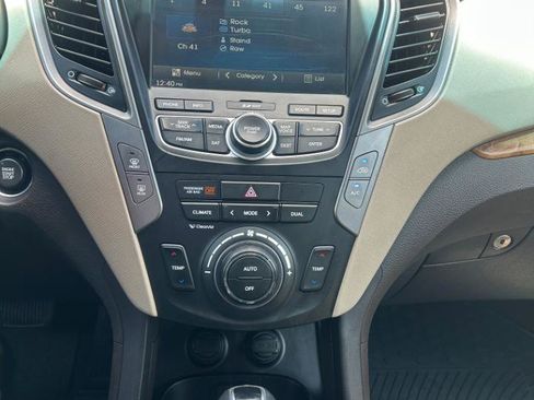 Used 2014 Hyundai Santa Fe Sport w/ Technology Package 04 AWD/4WD image 19