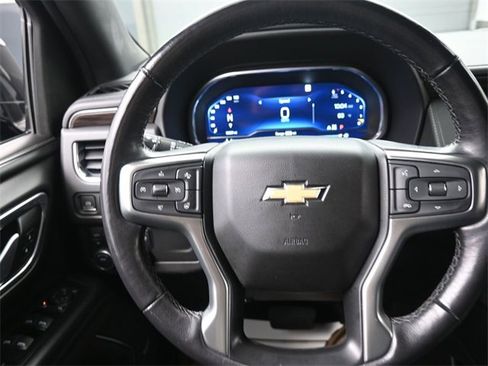 Used 2022 Chevrolet Tahoe LT w/ LT Signature Plus Package image 8