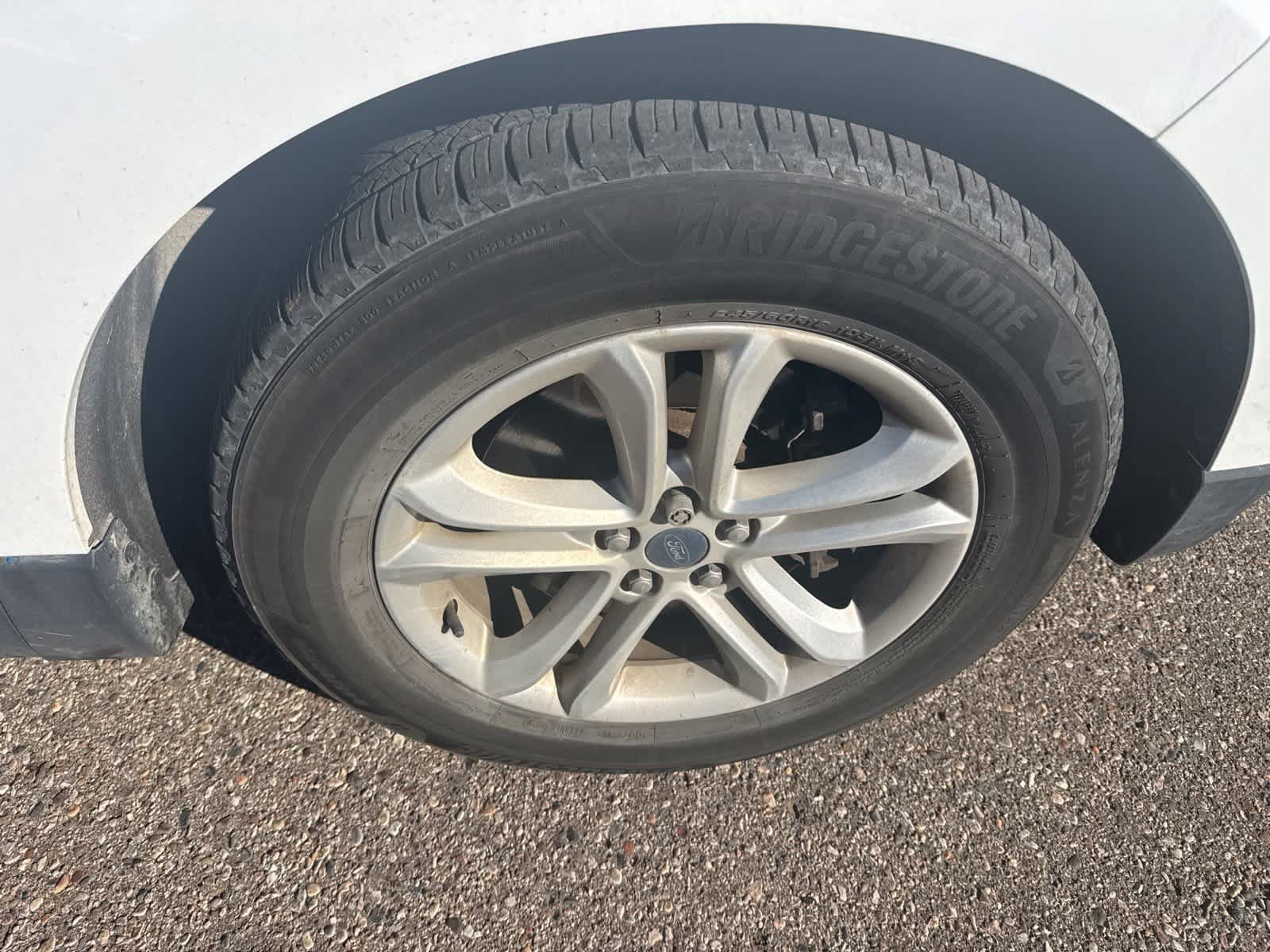Used 2019 Ford Edge SEL w/ Equipment Group 201A AWD/4WD image 5