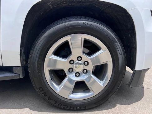 Used 2019 Chevrolet Suburban LT w/ Texas Edition Package RWD image 49