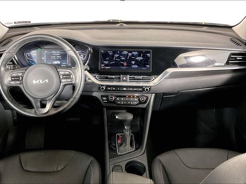 Used 2022 Kia Niro Touring Special Edition FWD image 15