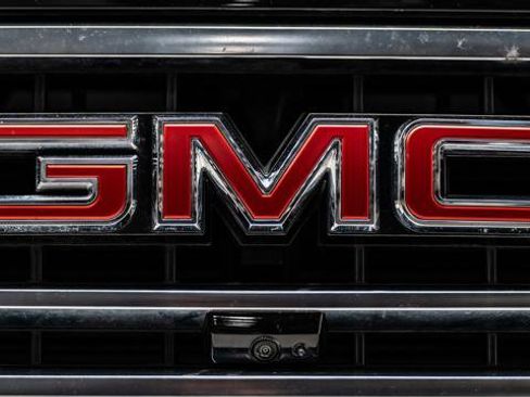 Used 2025 GMC Sierra 1500 AT4 AWD/4WD image 36