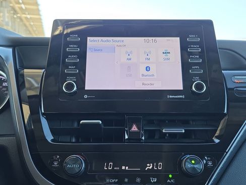 Used 2023 Toyota Camry LE image 13