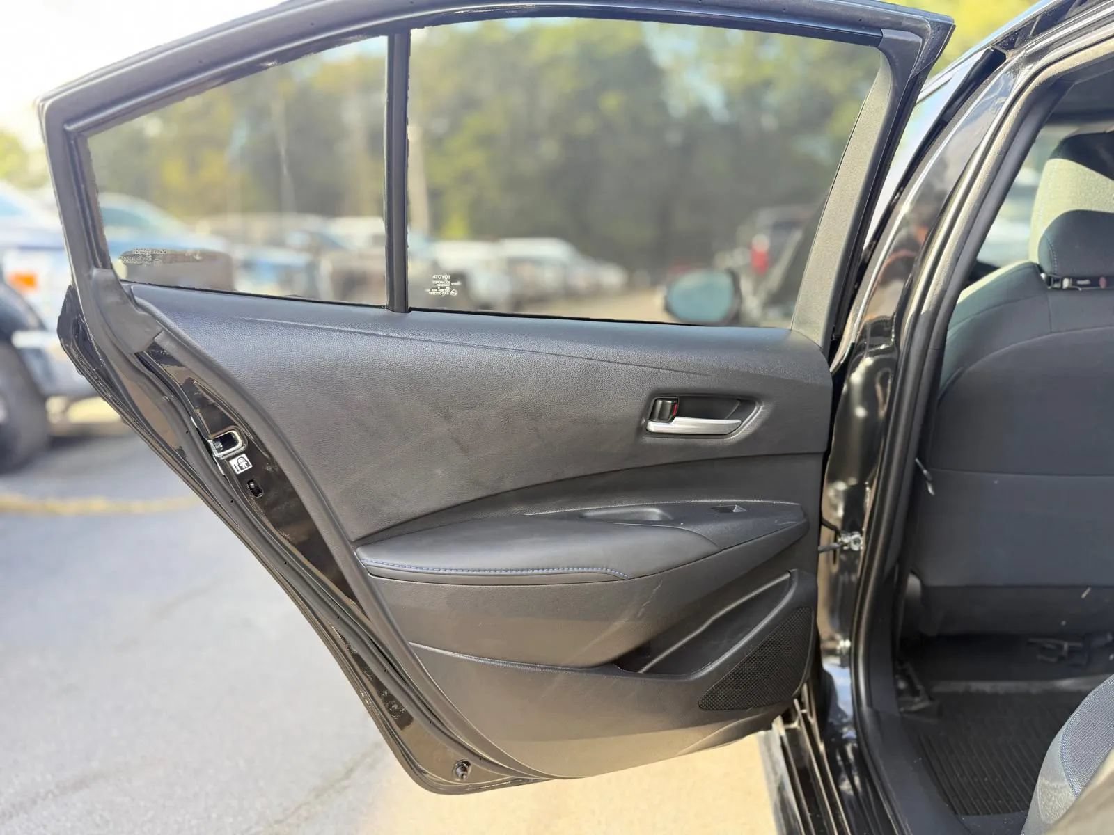 Used 2020 Toyota Corolla SE FWD image 24