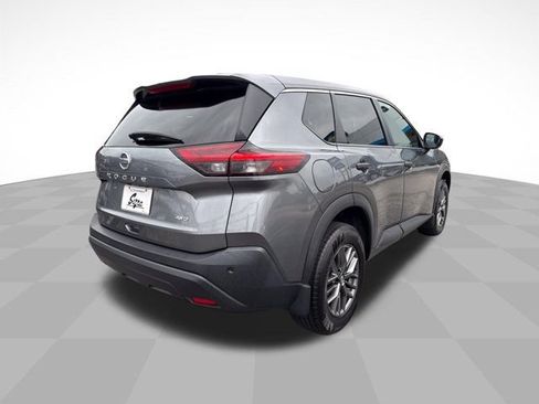 Used 2021 Nissan Rogue S AWD/4WD image 6