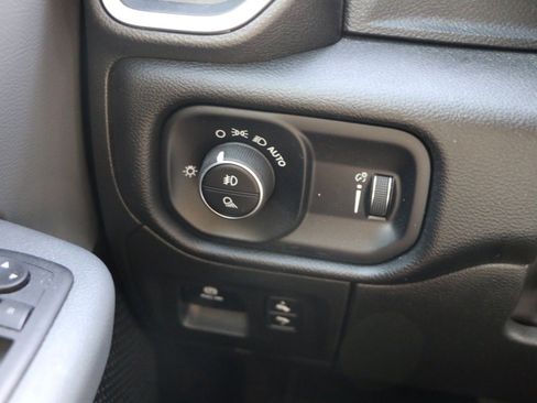 Used 2022 RAM 1500 Big Horn image 19