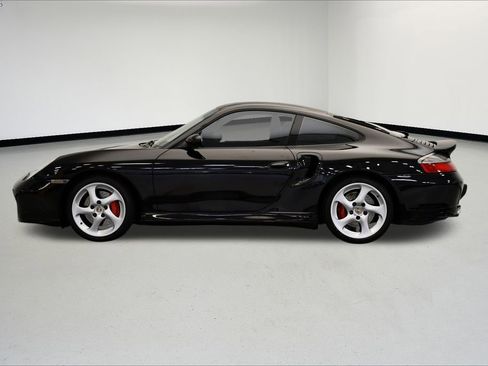 Used 2003 Porsche 911 Turbo image 2