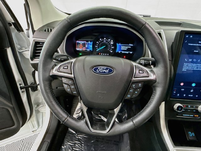 Used 2024 Ford Edge SEL w/ Convenience Package AWD/4WD image 11