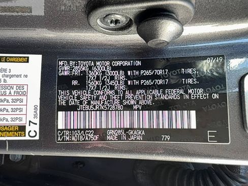 Used 2019 Toyota 4Runner TRD Off-Road Premium AWD/4WD image 30