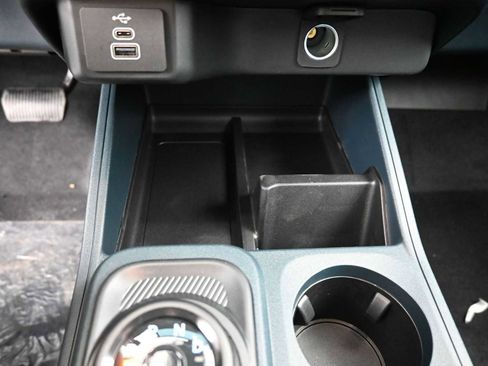 New 2025 Ford Maverick XL w/ Equipment Group 102A image 36