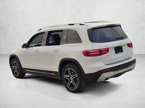 New 2026 Mercedes-Benz GLB 250 image 9
