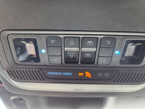 Used 2024 Ford Explorer ST w/ Equipment Group 401A AWD/4WD image 19