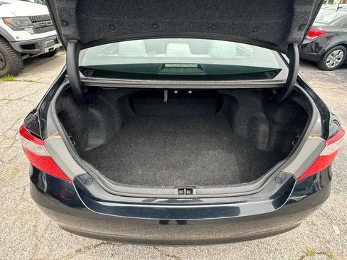 Used 2015 Toyota Camry LE FWD image 22