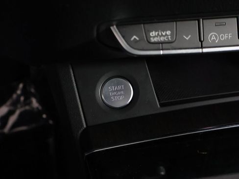 Used 2023 Audi Q5 2.0T Premium w/ Convenience Package image 41