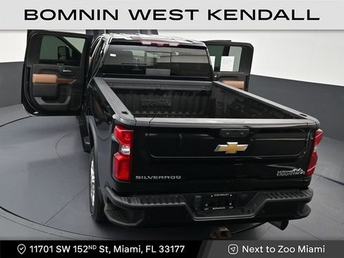 Used 2022 Chevrolet Silverado 2500 High Country w/ Z71 Off-Road Package image 32