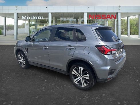 Used 2021 Mitsubishi Outlander Sport ES FWD image 4