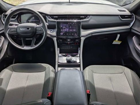 New 2025 Jeep Grand Cherokee L Laredo RWD image 16