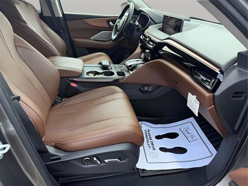 Used 2022 Acura MDX FWD w/ Technology Package image 32