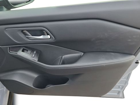 New 2026 Nissan Rogue SV image 25