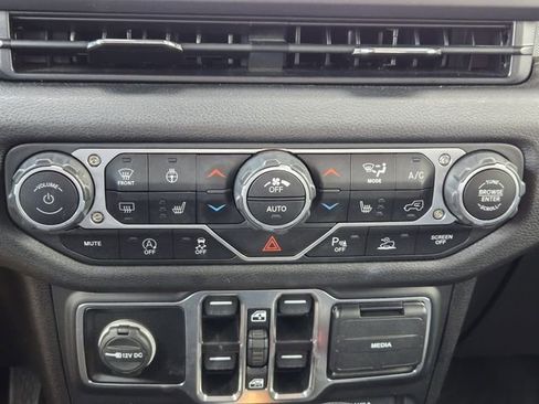 Certified 2025 Jeep Wrangler Unlimited Sport AWD/4WD image 20