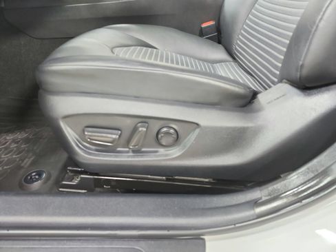 Used 2023 Toyota Camry SE FWD image 20
