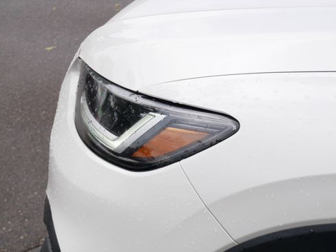 Used 2024 Honda HR-V LX image 16