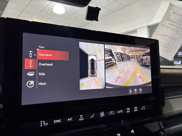 Used 2026 GMC Hummer EV SUV AWD/4WD image 28